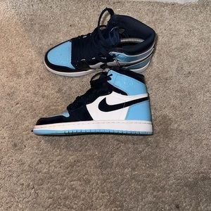 2019 Wmns Air Jordan 1 Retro High OG 'Blue Chill'